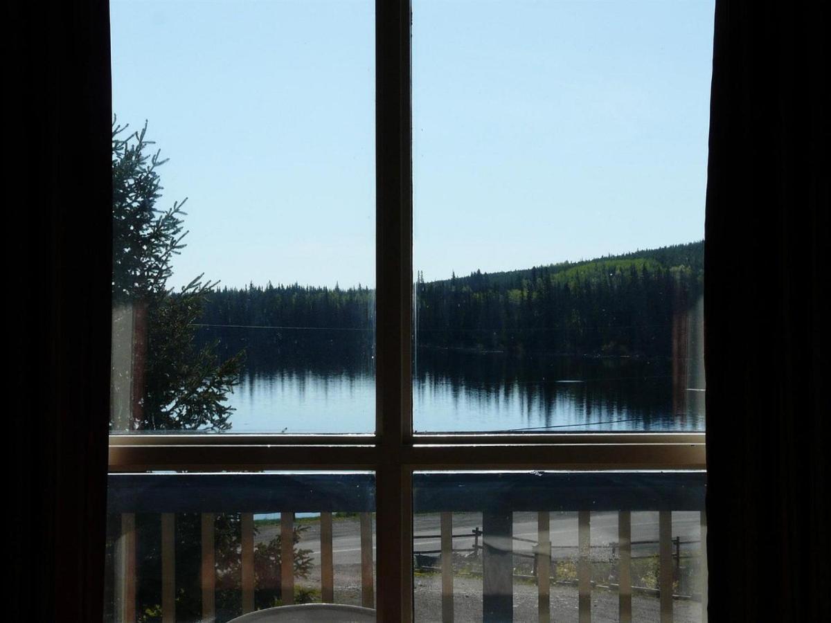 Lac Le Jeune Nature Resort Logan Lake Extérieur photo