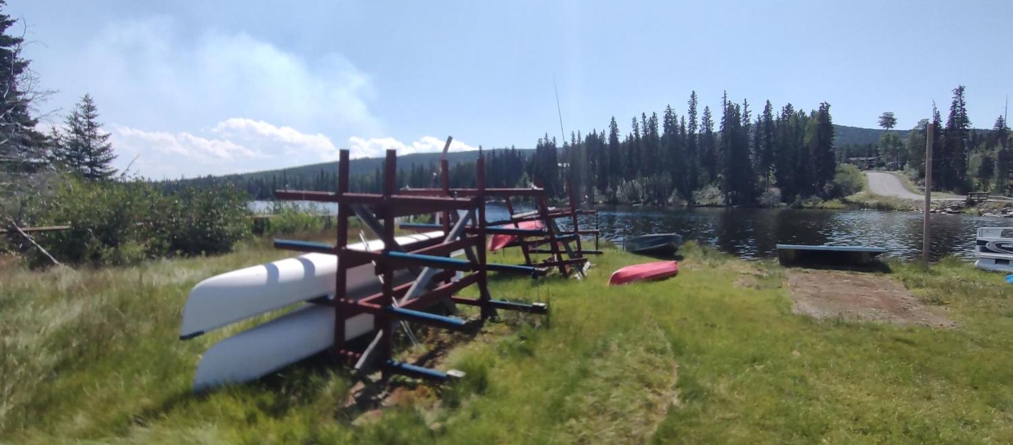 Lac Le Jeune Nature Resort Logan Lake Extérieur photo