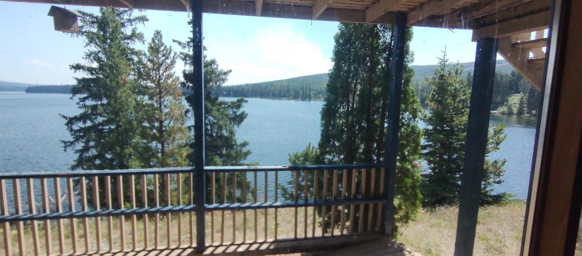 Lac Le Jeune Nature Resort Logan Lake Extérieur photo